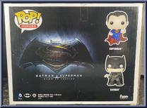 Batman vs Superman from Batman - Batman v Superman Pop! manufactured by Funko [Back]