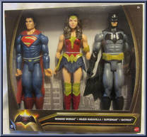 Batman / Superman / Wonder Woman Action Figure
