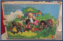 Clubhouse and 4 Dolls from Honey Hill Bunch - Accessories manufactured by Mattel [Back]
