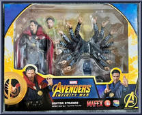 Doctor Strange (Avengers: Infinity War) from Mafex - Marvel manufactured by Medicom [Front]
