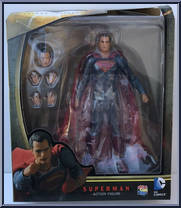 Superman (Batman v Superman) Action Figure