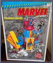 Training Center from Marvel - Super Heroes - Accessories manufactured by Toy Biz [Front]