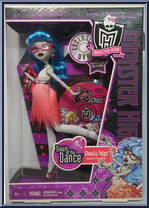 Ghoulia Yelps from Monster High - Dawn of the Dance manufactured by Mattel [Front]