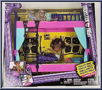 Wolf Bunk Bed from Monster High - Playsets manufactured by Mattel [Front]