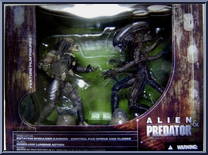 Alien & Predator from Movie Maniacs - Box Sets manufactured by McFarlane [Front]