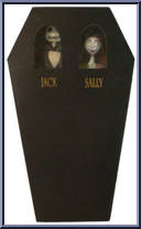 Jack & Sally (Black Coffin) from Nightmare Before Christmas - 16" Coffins manufactured by Jun Planning [Front]