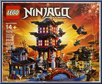 Temple of Airjitzu from Ninjago - Tournament of Elements manufactured by Lego [Front]