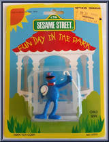 Grover (Cane) from Sesame Street - Fun Day in the Park manufactured by Tara Toy [Front]