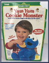 Yum Yum Cookie Monster from Sesame Street - Plush manufactured by Tyco [Back]