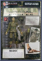 Medic from Special Forces - World War II - Mission 2 manufactured by Plan-B Toys [Front]