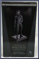 Blackhole Stormtrooper from Star Wars - Statues manufactured by Gentle Giant [Front]