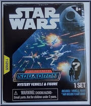 Ewok Combat Glider with Ewok (Scout Class) from Star Wars - Micro Galaxy Squadron - Mystery - Series 4 manufactured by Jazwares [Front]