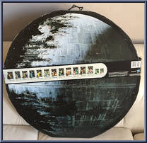 Death Star Set from Star Wars - Vintage Collection - Exclusives manufactured by Hasbro [Back]