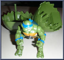 Breakin' Loose Leonardo from Teenage Mutant Ninja Turtles - Kowabunga Crackin' Turtle Egg manufactured by Playmates [Loose]