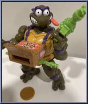 Pizza Tossin' Don from Teenage Mutant Ninja Turtles - Pizza Tossin' Turtles manufactured by Playmates [Loose]