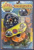Turtle-Top - Donatello's Basketball Playset (with Cards) from Teenage Mutant Ninja Turtles - Mini Mutants manufactured by Playmates [Front]