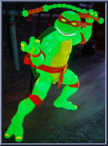 Michelangelo (Mutagen Ooze Glow) Action Figure