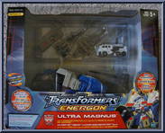 Ultra Magnus with Knock Out / Astroscope / Payload / Sky-Blast from Transformers - Energon - Ultra Class manufactured by Hasbro [Front]