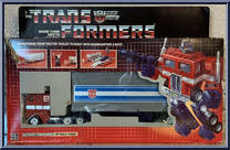 Optimus Prime from Transformers - Generation 1 - Series 1 manufactured by Hasbro [Front]