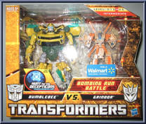 Bombing Run Battle (Bumblebee vs. Grindor) from Transformers - Hunt for the Decepticons - Exclusives manufactured by Hasbro [Front]