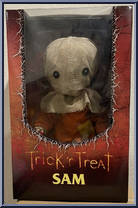 Sam from Trick 'r Treat - Mega Scale manufactured by Mezco [Front]