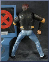 Logan from X-Men - Movie - Series 1 manufactured by Toy Biz [Loose]