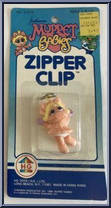 Miss Piggy from Zipper Clips - Muppet Babies manufactured by HG Toys [Front]