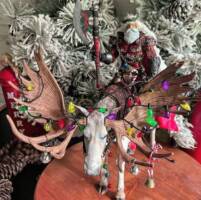 Sir Nicholas Frostbane & Thunder hoof Avalanche Santa xmas (Misc) Custom Action Figure