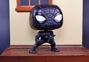 Symbiote Spider-Man (Black suit Funko Pop Vinyl figure) (Funko Pop!) Custom Miniature / Figurine
